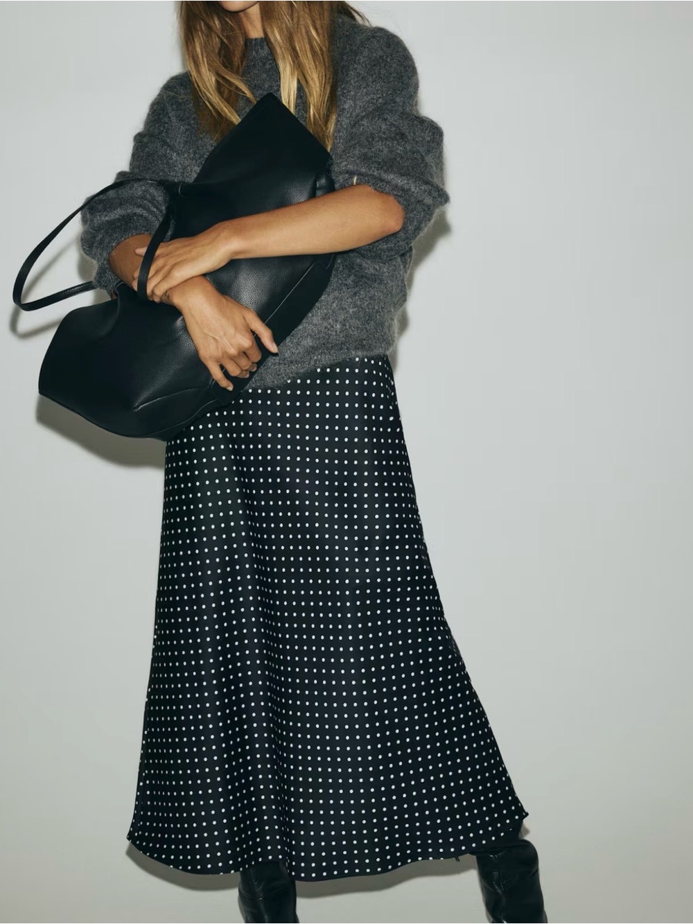 Elegant Black Polka Dot Mid Skirt